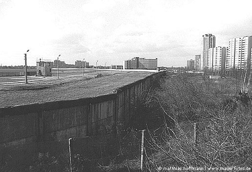 Mauerfoto: Niemandsland aus Rudow